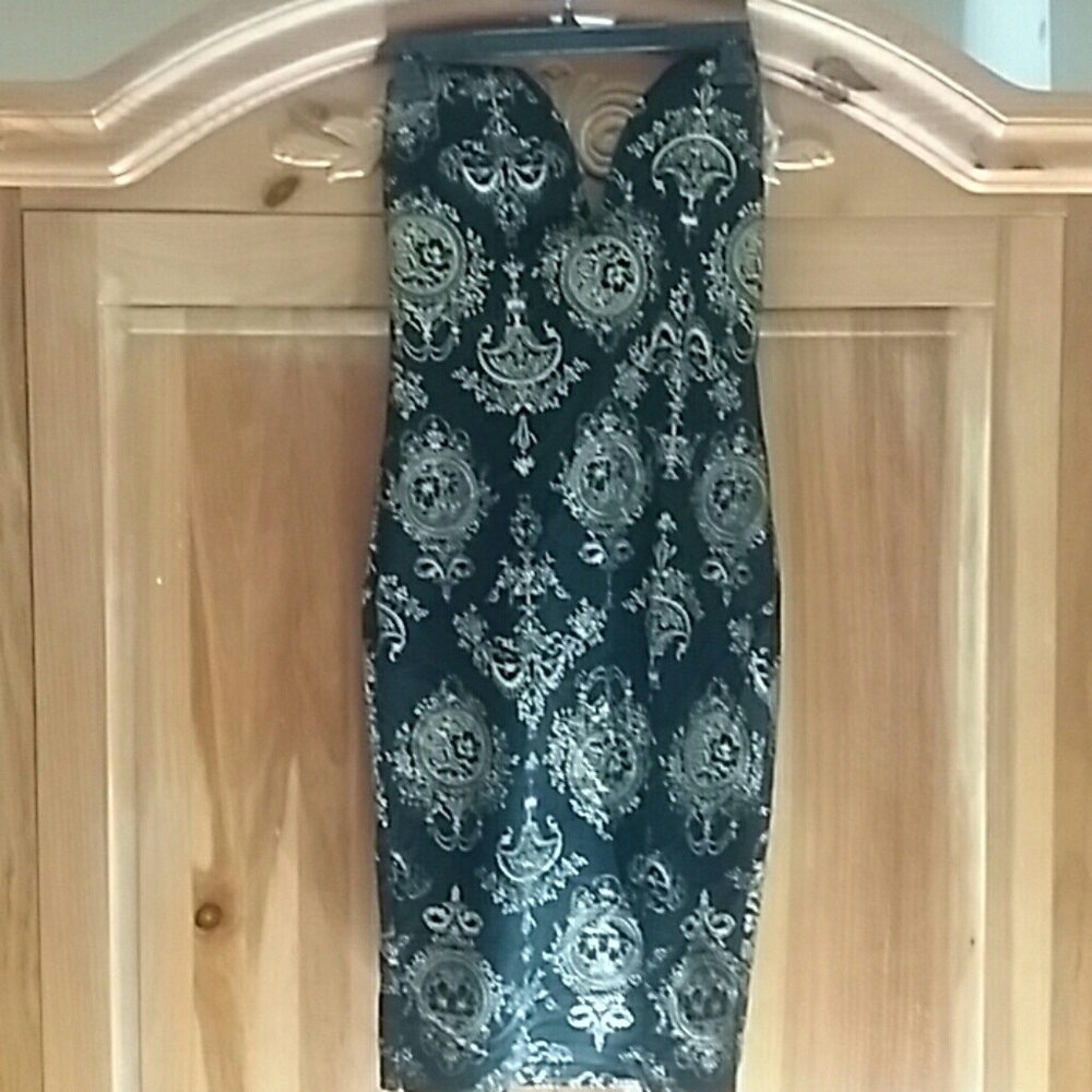 Strapless Midi Gold & Black Dress